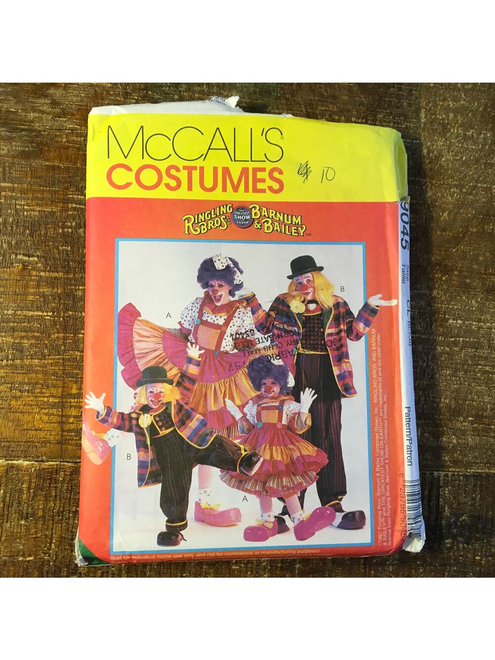 McCalls  Sewing Pattern 9045 Kids Ringling Bros Circus Clown Costume 6-8 UNCUT